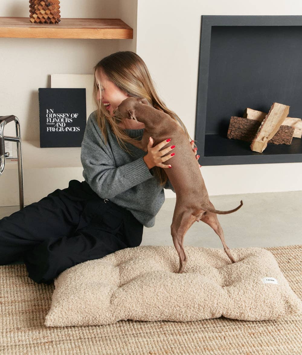 Cojín Cama Perro Borreguito Beige, Bela